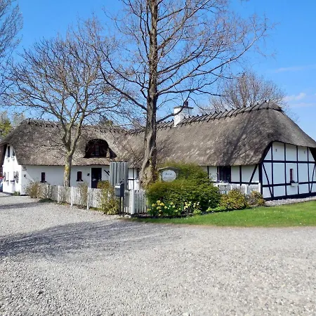 Nabolos Rooms, Near Munkebo, Kerteminde And Nyborg * Bovense