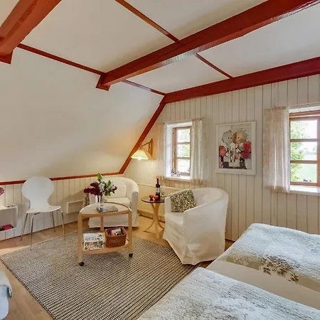 Nabolos Rooms, Near Munkebo, Kerteminde And Nyborg B&B