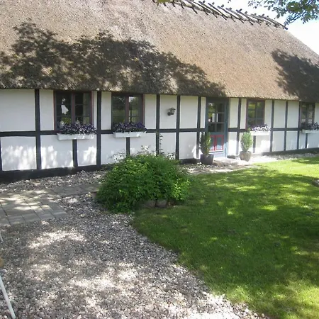Bed & Breakfast Nabolos Rooms, Near Munkebo, Kerteminde And Nyborg *