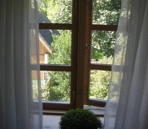 Nabolos Rooms, Near Munkebo, Kerteminde And Nyborg * Bovense