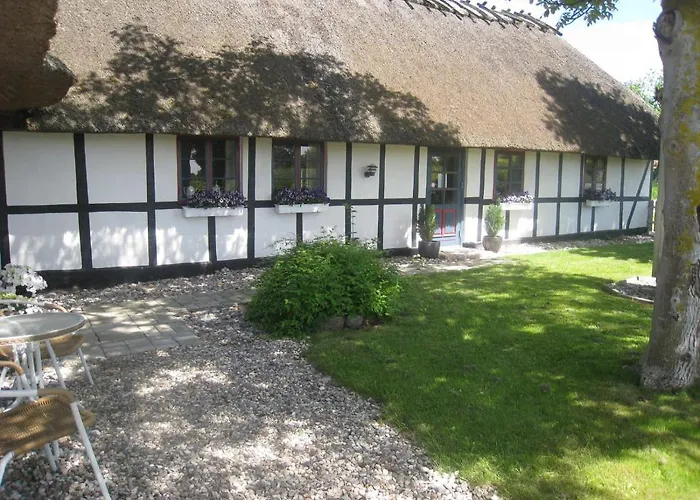 Panzió Nabolos Rooms, Near Munkebo, Kerteminde And Nyborg *